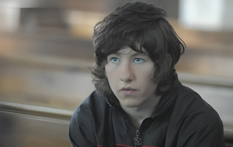 Codice criminale: Barry Keoghan in una scena del film