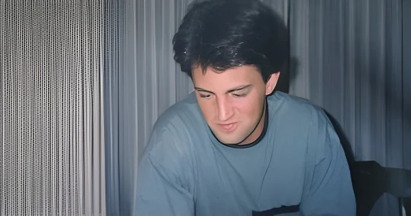 Una Scena Di The One About Matthew Perry
